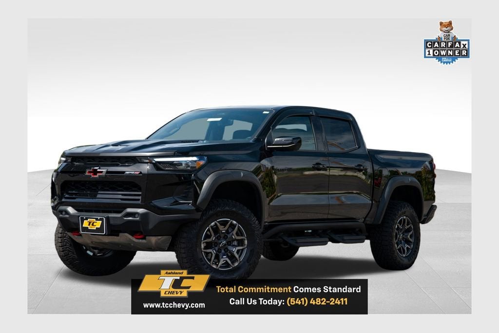 2025 Chevrolet Colorado ZR2 in Off-Road Rocker Protectors — front three-quarter view